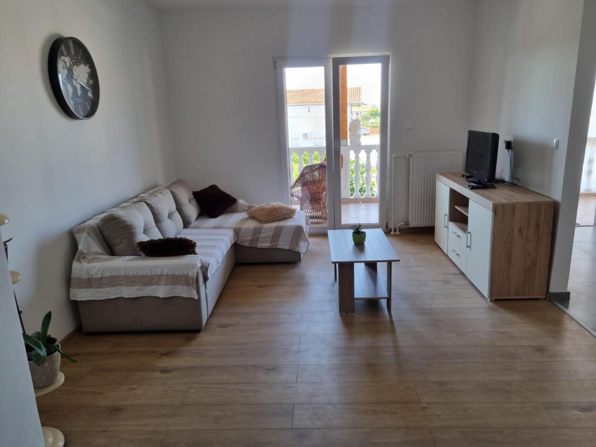 Apartment Mate Sukošan Dış mekan fotoğraf