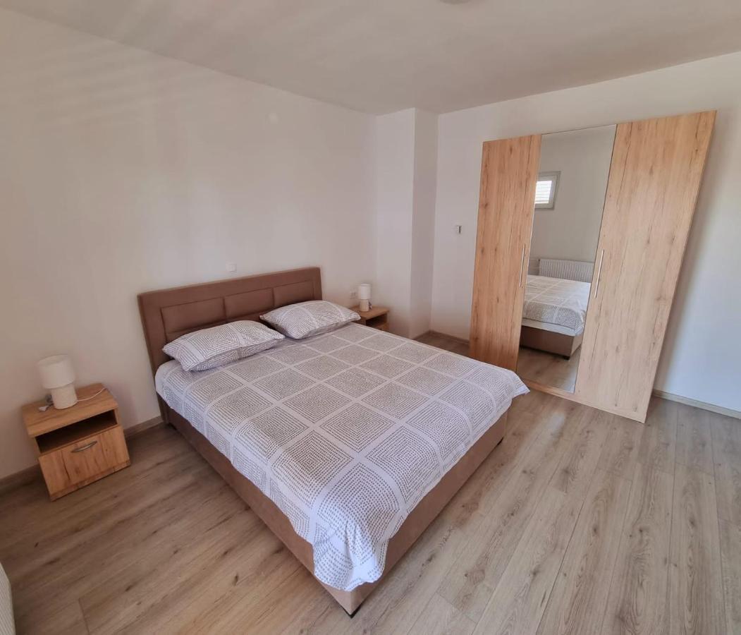 Apartment Mate Sukošan Dış mekan fotoğraf