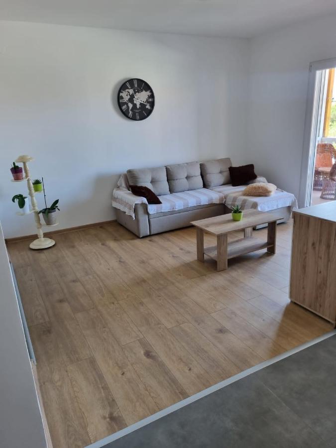 Apartment Mate Sukošan Dış mekan fotoğraf