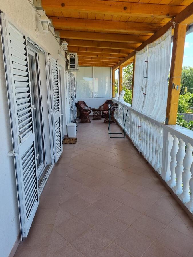 Apartment Mate Sukošan Dış mekan fotoğraf
